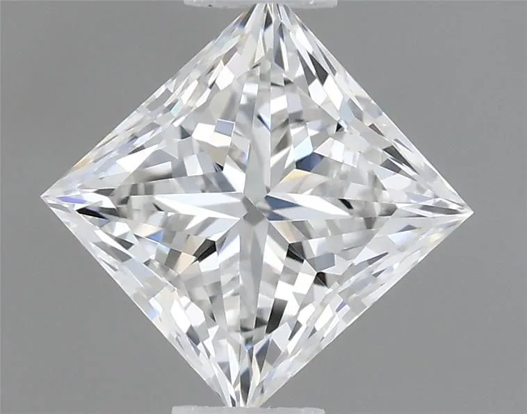 0.47ct PRINCESS E VVS2 Natural diamond