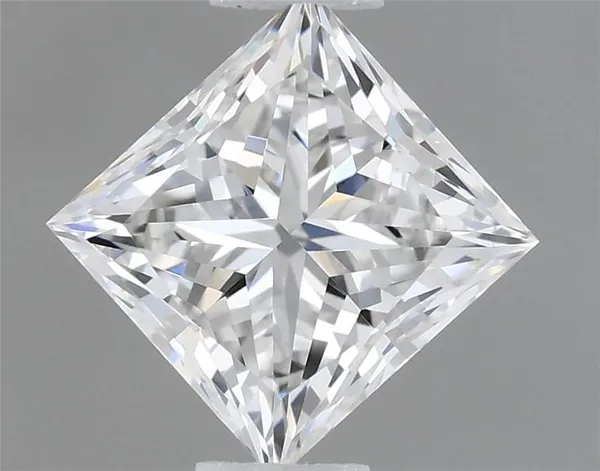 0.47ct PRINCESS E VVS2 Natural diamond