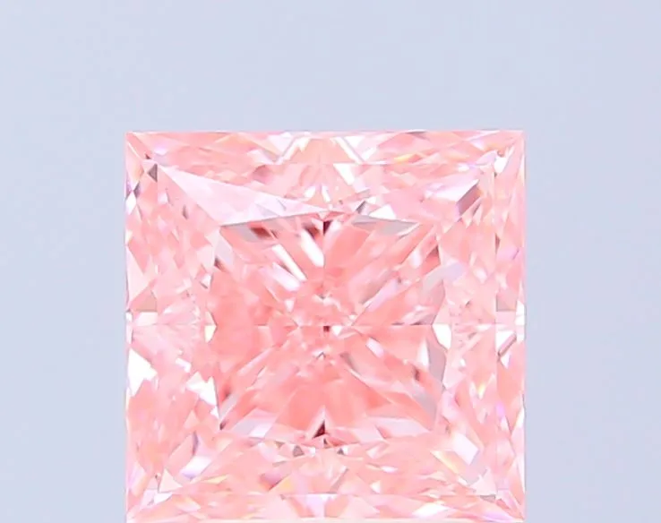 3.06ct PRINCESS Fancy Vivid Pink VVS2 Coloured Lab diamond