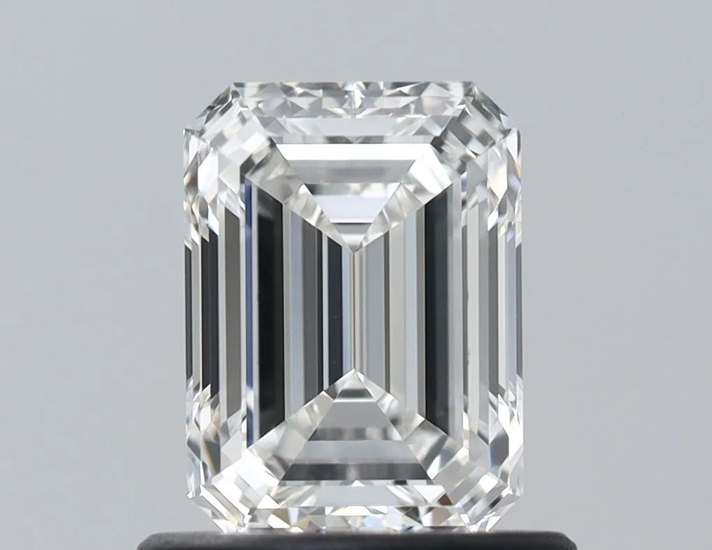 0.81ct EMERALD G VS2 Natural diamond