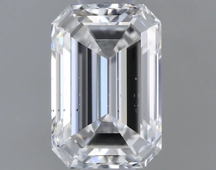 0.72ct EMERALD E SI1 Lab Grown diamond