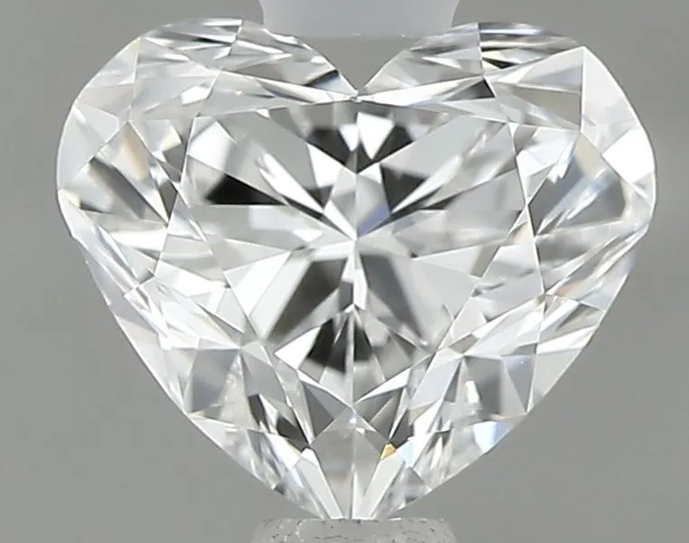 0.70ct HEART F VVS2 Natural diamond