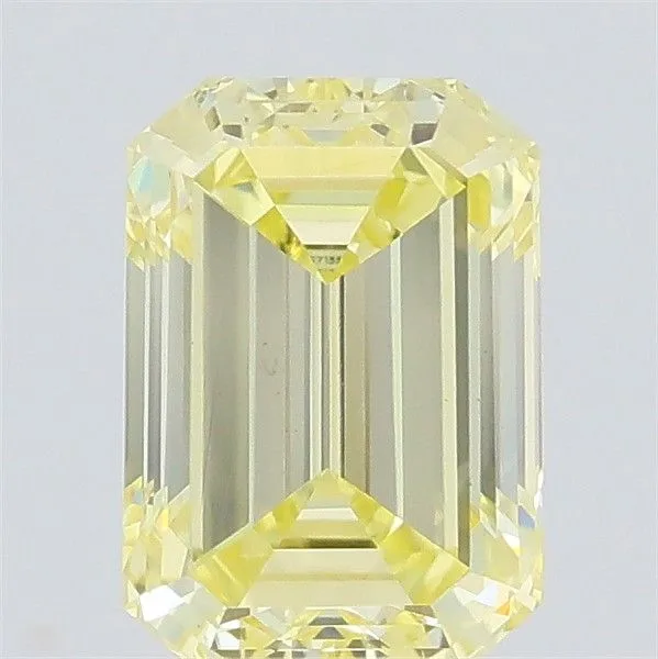 0.78ct EMERALD Fancy Light Yellow VVS2 Coloured Lab diamond