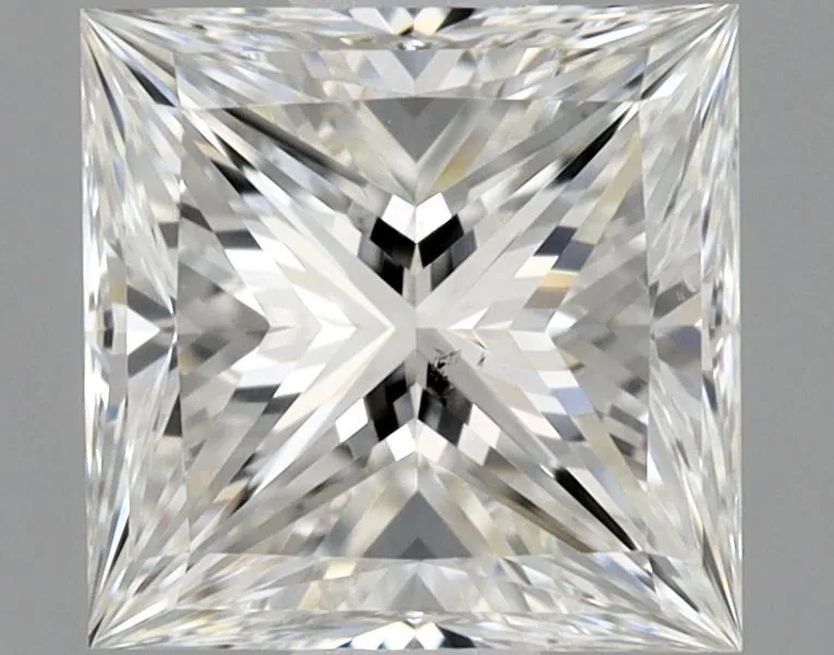 0.70ct PRINCESS G VS2 Natural diamond