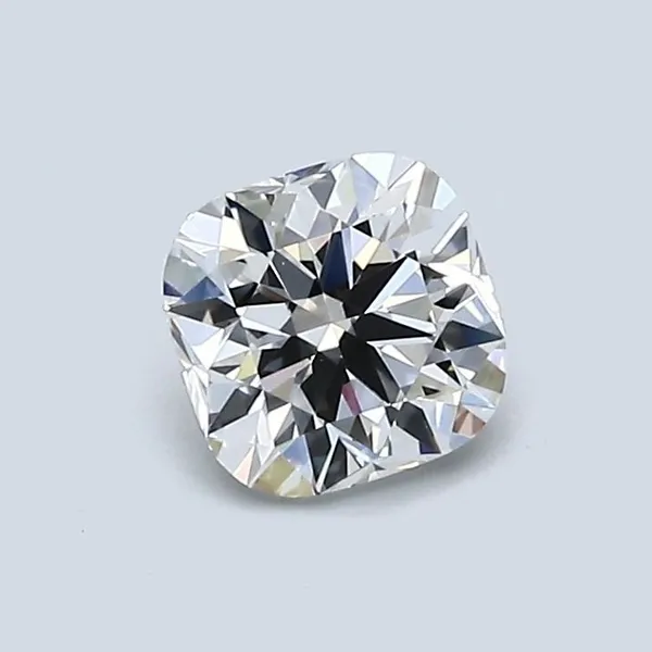 0.65ct CUSHION E VVS2 Natural diamond