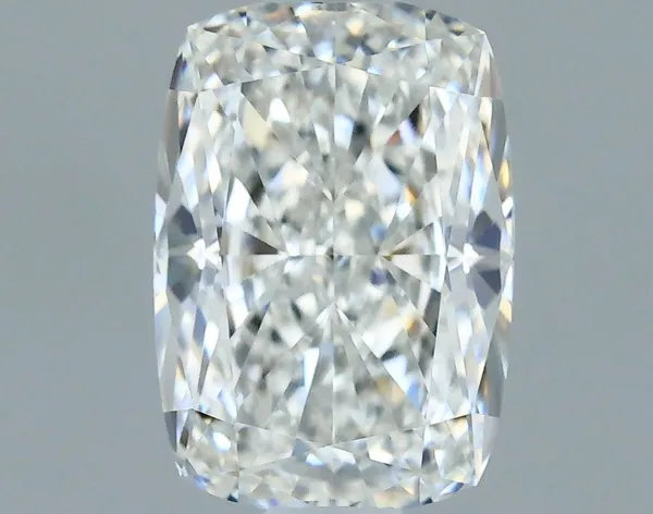 0.7ct CUSHION G VVS1 Natural diamond