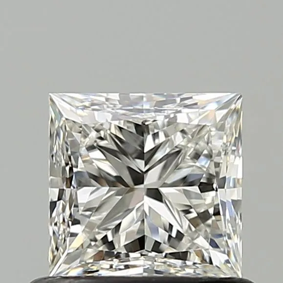 0.70ct PRINCESS H VS1 Natural diamond