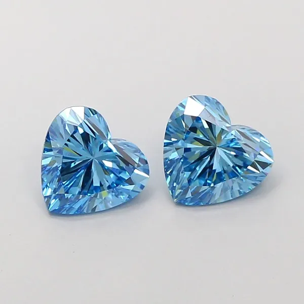 1.03ct HEART Fancy Vivid Blue VS1 Coloured Lab diamond