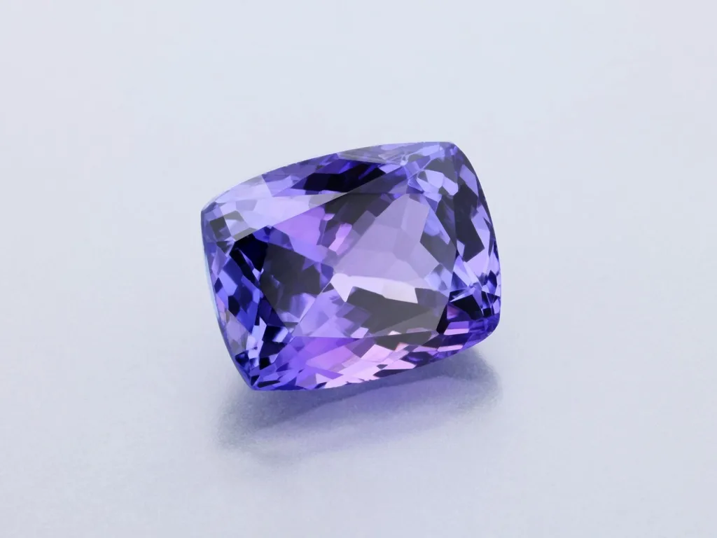3.01ct Parti Tanzanite, Cushion gemstone