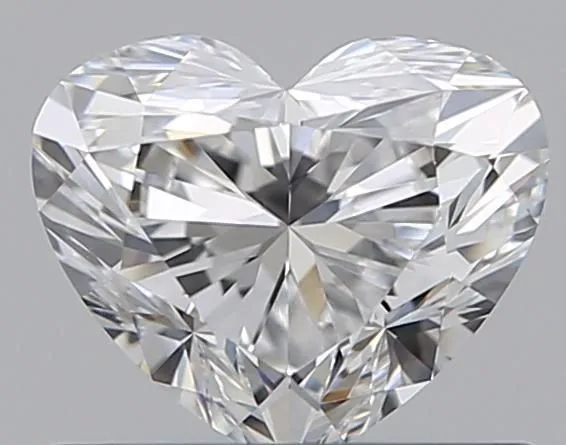 0.59ct HEART E VS1 Natural diamond