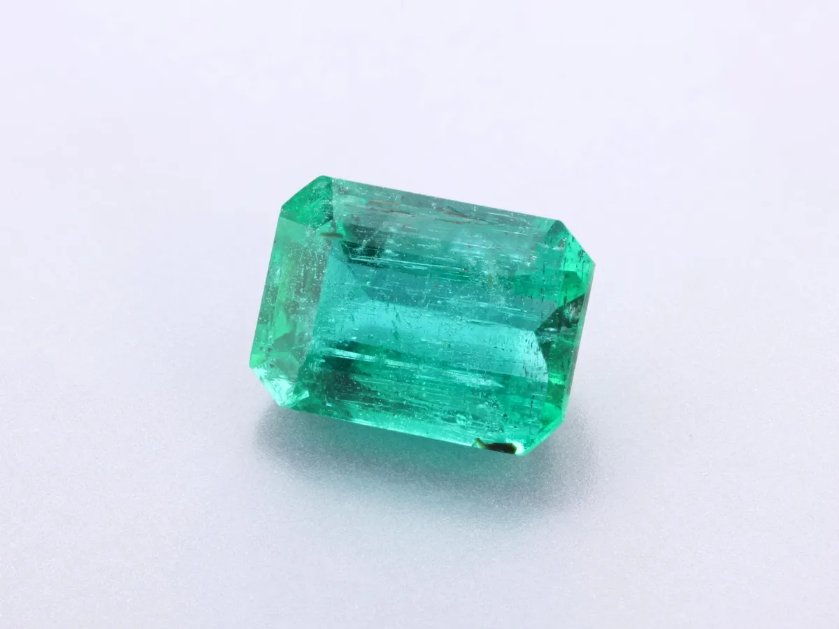 1.06ct Green Emerald, Emerald Cut gemstone