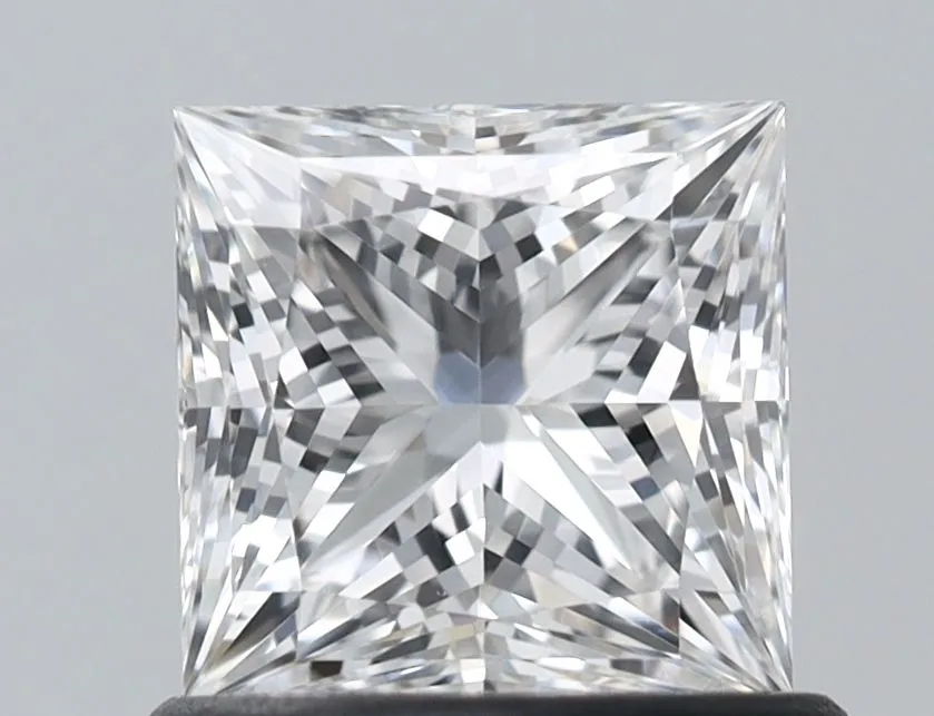 0.80ct PRINCESS E VS2 Natural diamond