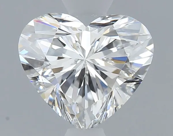 0.65ct HEART G VVS1 Natural diamond