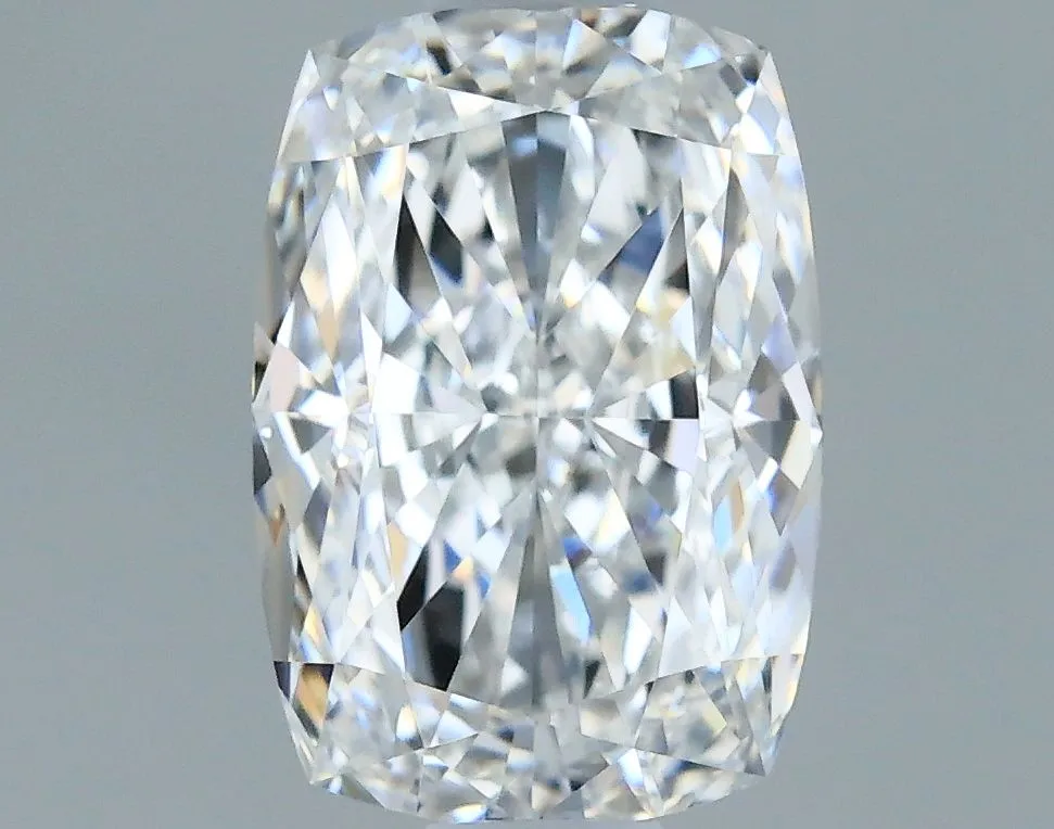0.70ct CUSHION E VS1 Natural diamond