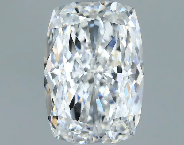 0.7ct CUSHION E VS1 Natural diamond