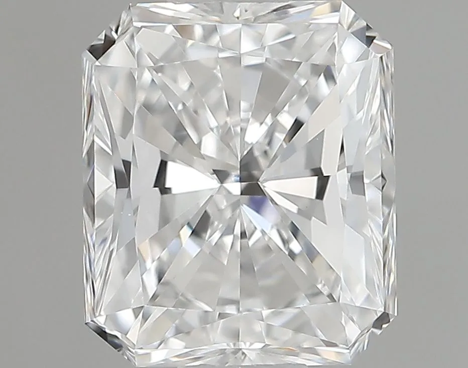 1.09ct RADIANT E VVS2 Natural diamond