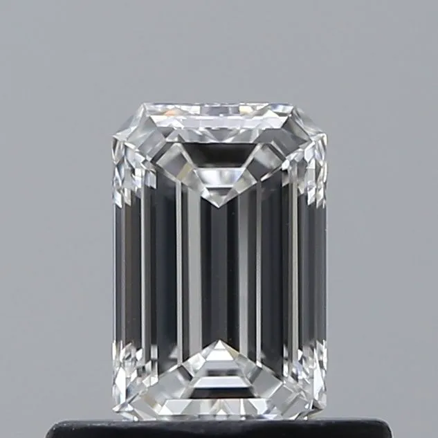 0.50ct EMERALD F VVS2 Natural diamond