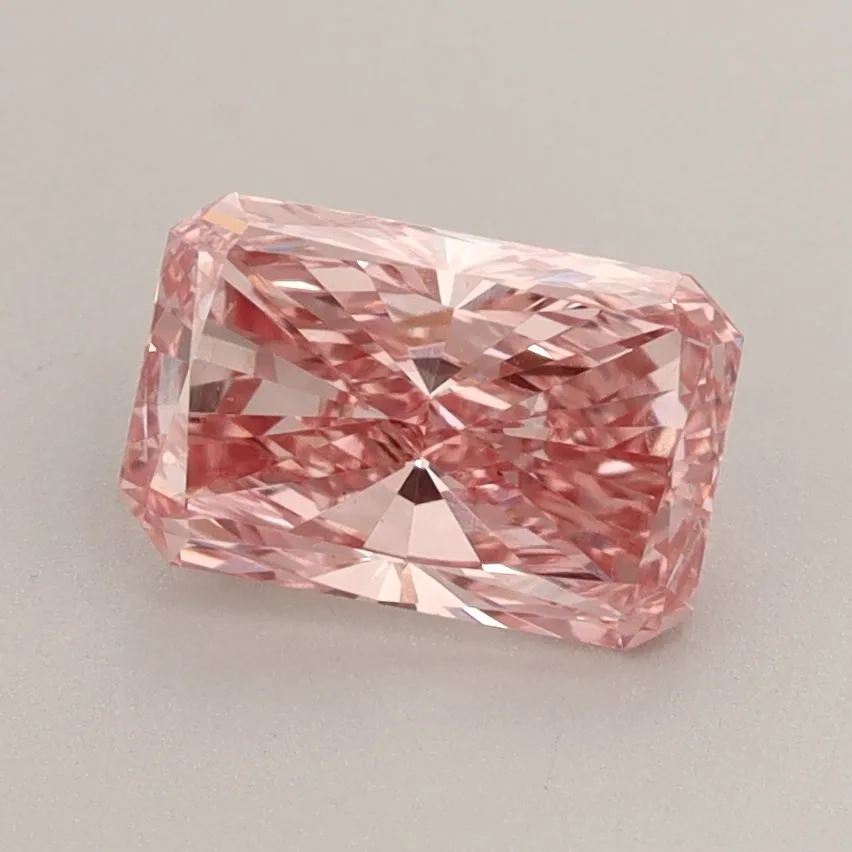 1.37ct RADIANT Fancy Vivid Pink VS1 Coloured Lab diamond