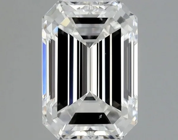 0.34ct EMERALD E VS2 Natural diamond