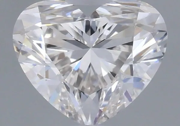 0.73ct HEART H VVS2 Natural diamond