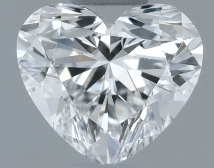 0.30ct HEART D VVS2 Natural diamond
