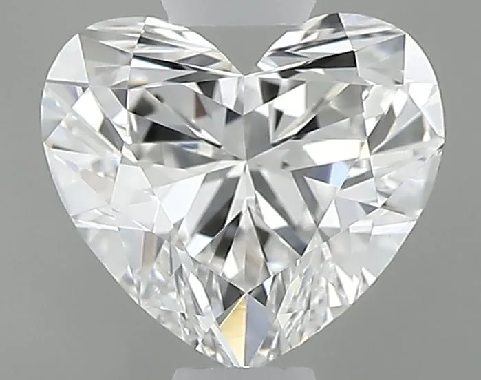 0.61ct HEART H VVS2 Natural diamond
