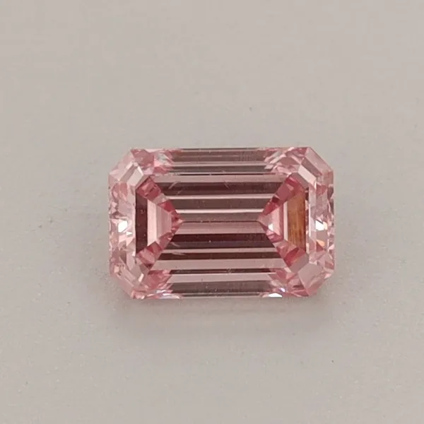 0.4ct EMERALD Fancy Vivid Pink SI2 Coloured Lab diamond