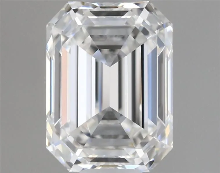 0.61ct EMERALD F VVS1 Natural diamond