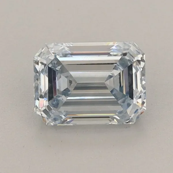 0.92ct EMERALD Fancy Light Blue VS1 Coloured Lab diamond