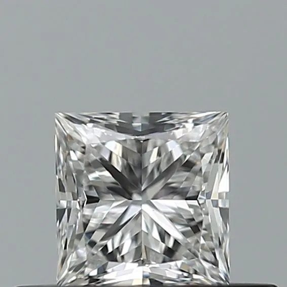 0.41ct PRINCESS E VS1 Natural diamond