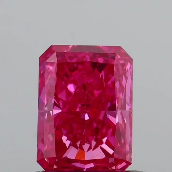 0.66ct RADIANT Fancy Vivid Pink VS2 Coloured Lab diamond