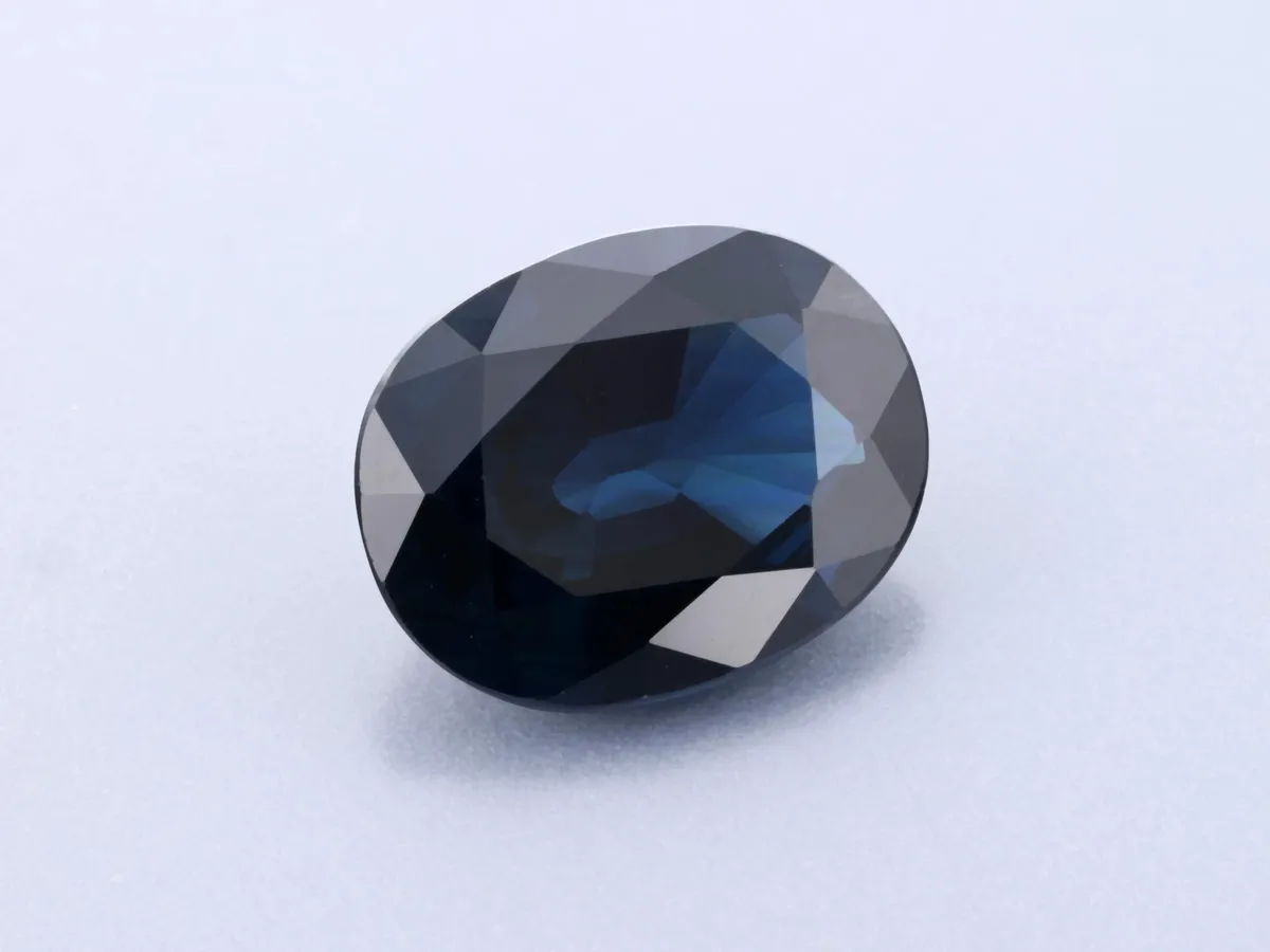 2.18ct Blue Sapphire, Oval gemstone