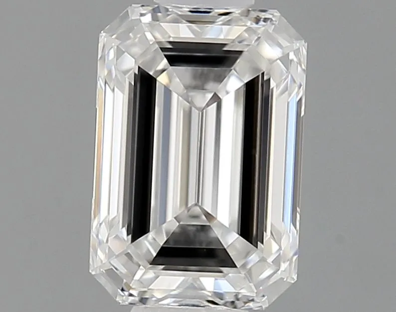 0.70ct EMERALD F VVS2 Natural diamond