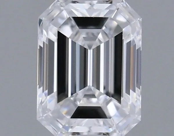0.34ct EMERALD D VVS1 Natural diamond