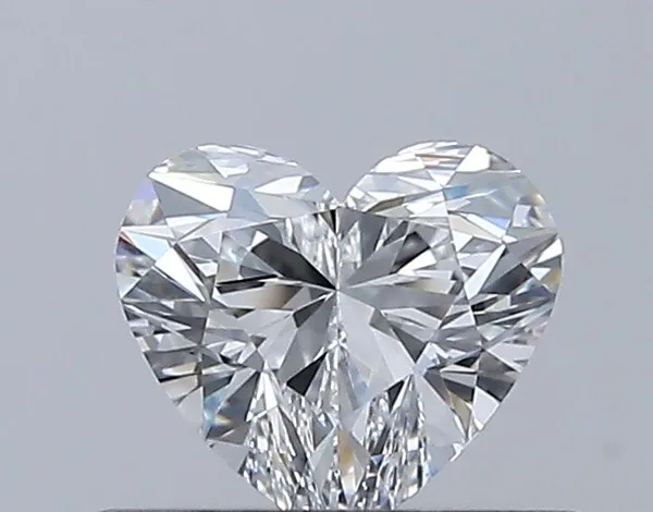 0.41ct HEART E VVS2 Natural diamond