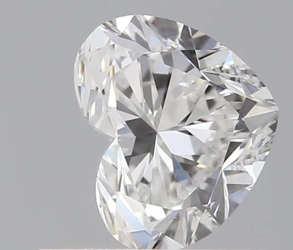 0.51ct HEART E VS1 Natural diamond