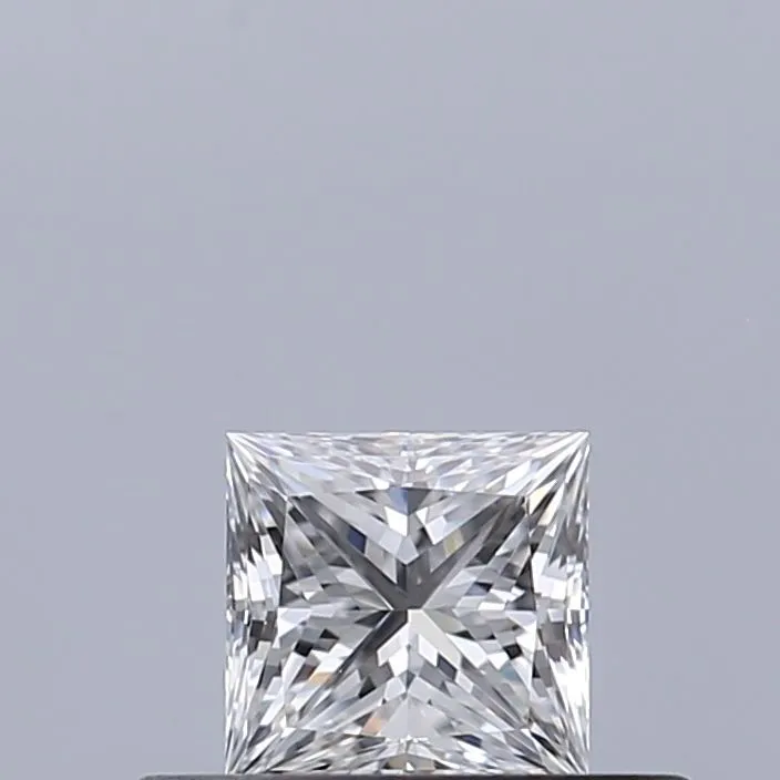 0.30ct PRINCESS D VS2 Natural diamond