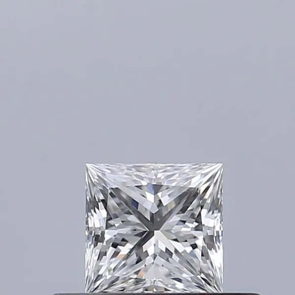 0.3ct PRINCESS D VS2 Natural diamond