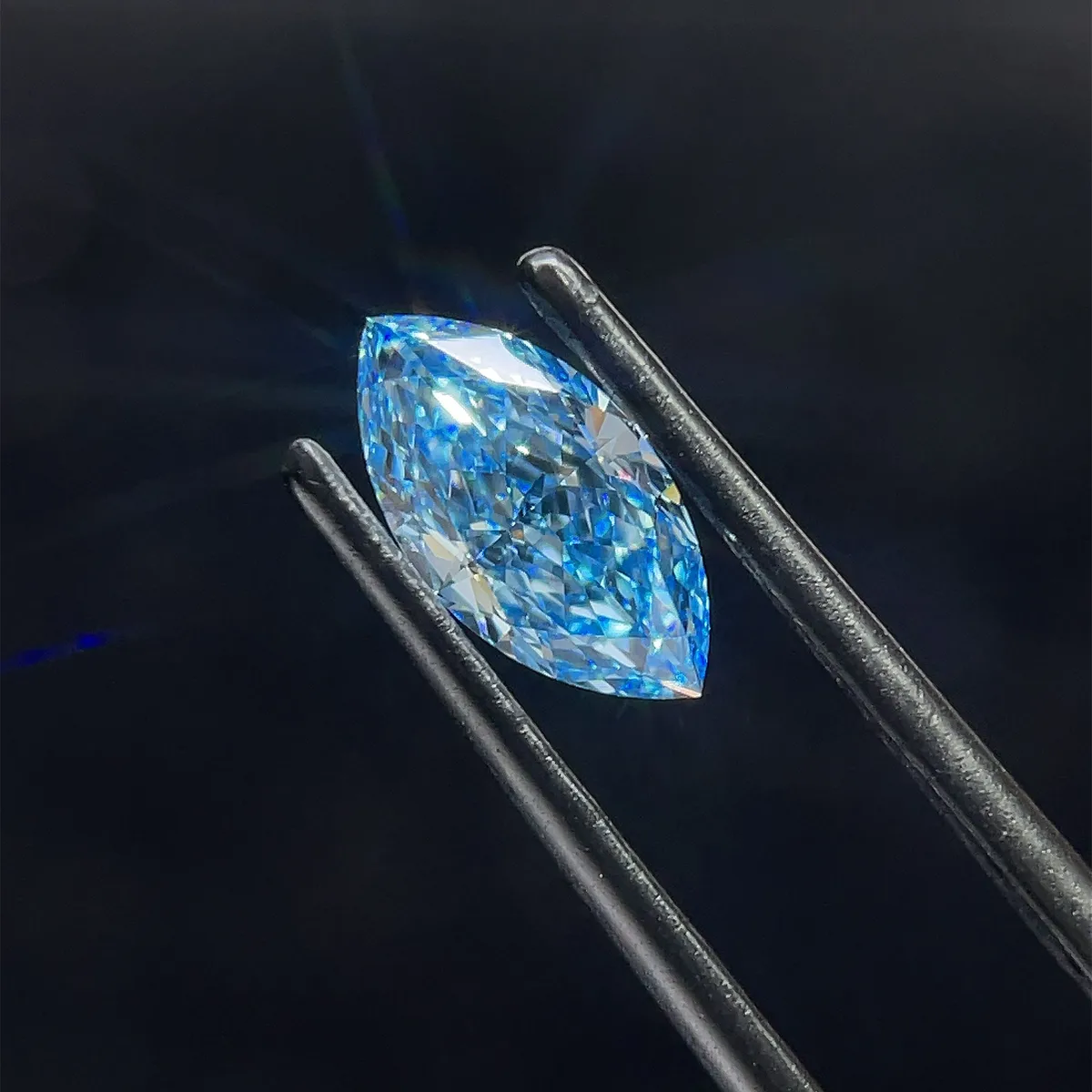 1.21ct MARQUISE Fancy Vivid Blue VVS2 Coloured Lab diamond