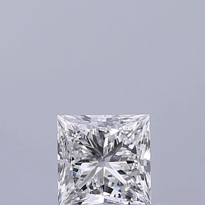 0.41ct PRINCESS E VVS2 Natural diamond