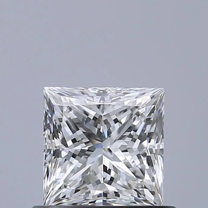 0.70ct PRINCESS D VVS2 Natural diamond
