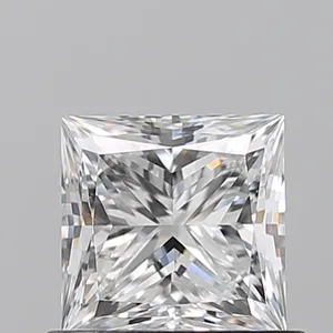 0.71ct PRINCESS E VVS2 Natural diamond