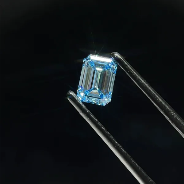 0.94ct EMERALD Fancy Vivid Blue VVS2 Coloured Lab diamond