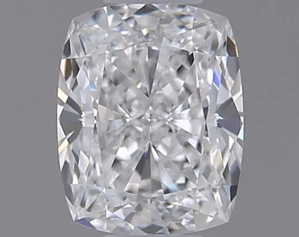0.3ct CUSHION E IF Natural diamond