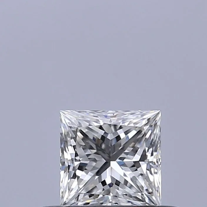 0.33ct PRINCESS E VVS1 Natural diamond