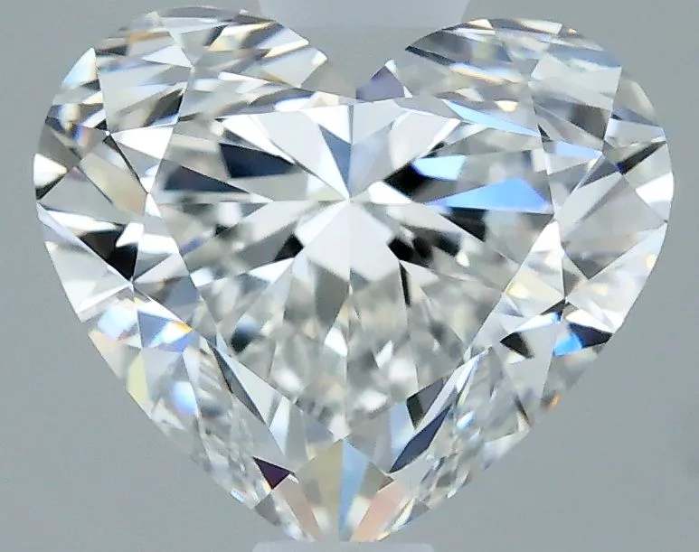 0.70ct HEART G VS1 Natural diamond