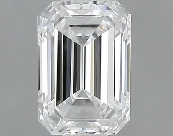 0.43ct EMERALD E VVS1 Natural diamond