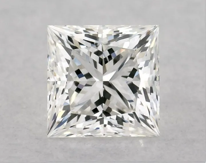 0.59ct PRINCESS G VS1 Natural diamond