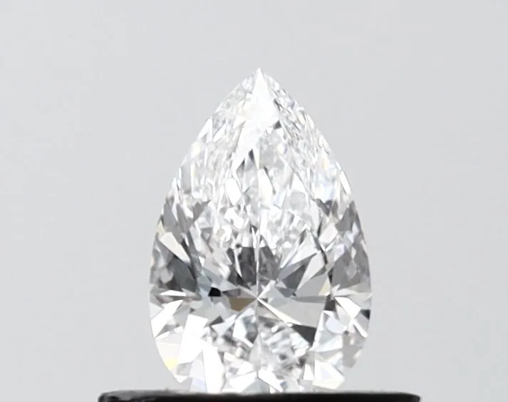 0.56ct PEAR D VVS2 Lab Grown diamond