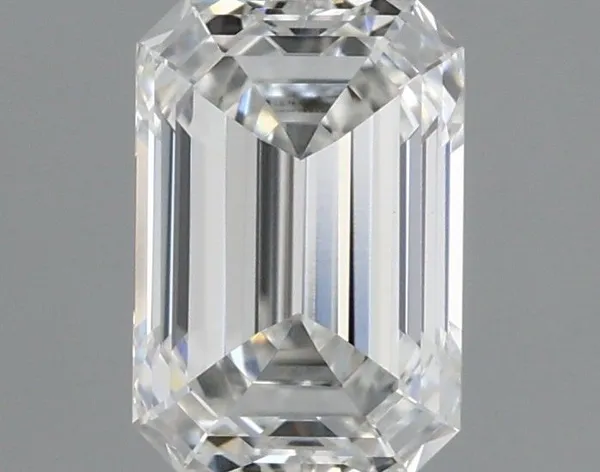 0.65ct EMERALD F VVS2 Lab diamond